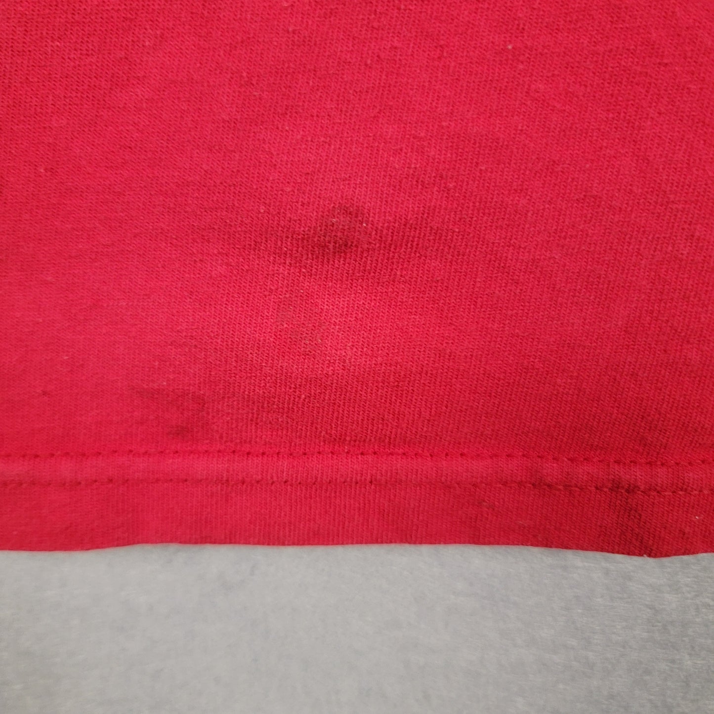 Vibes Legend Teddy Bear Basketball Graphic T Shirt Boys L Red Used5