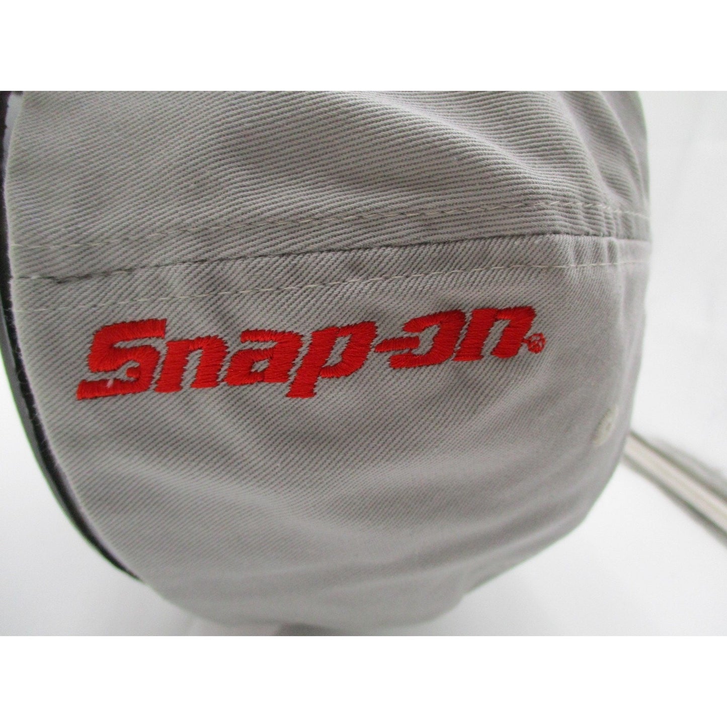 Snap On Hat Cap Fitted Mens Xl Gray Black Red Embroidered Logo Baseball Twill