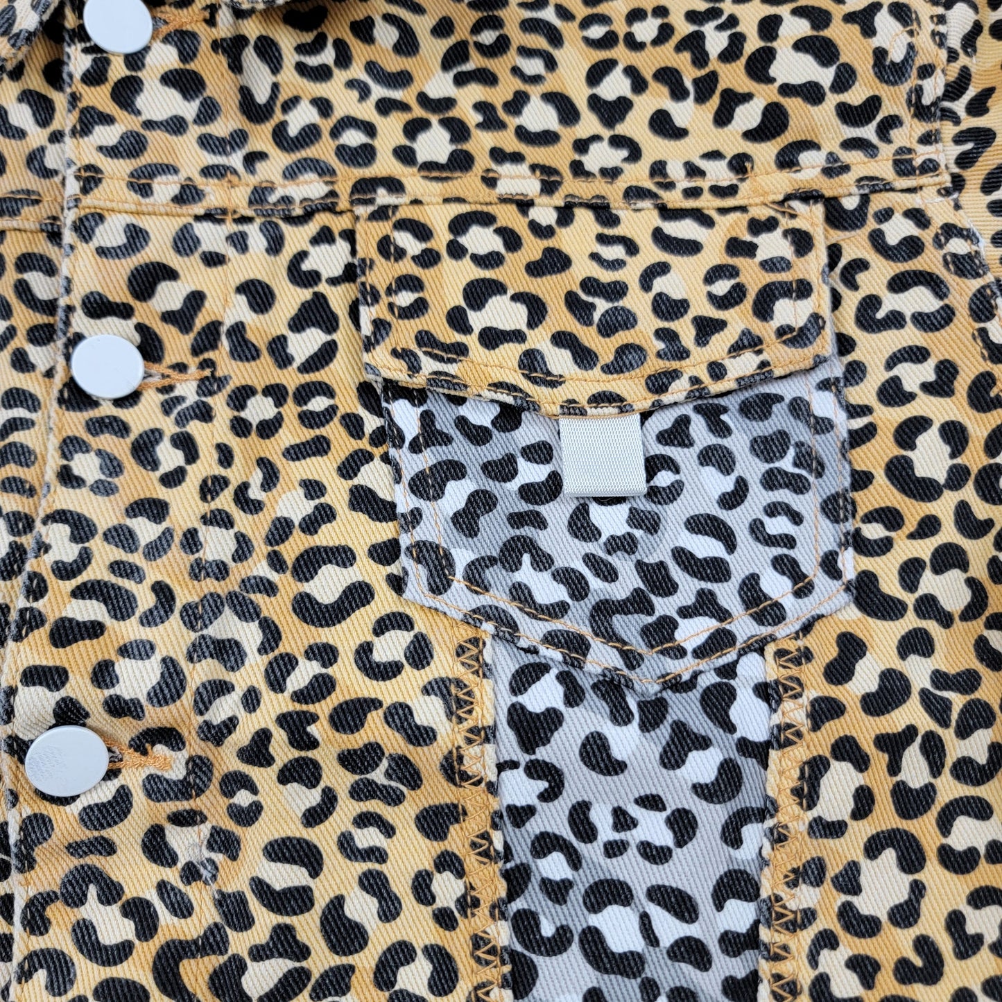 The Hideout Clothing Frosty Tropics Leopard Denim Jacket S NWT 200 Made 778-782