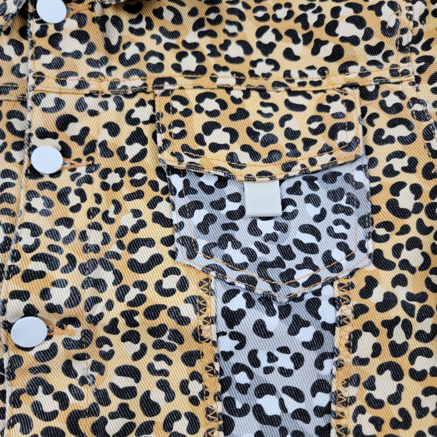 The Hideout Clothing Frosty Tropics Leopard Denim Jacket S NWT 200 Made 778-7821