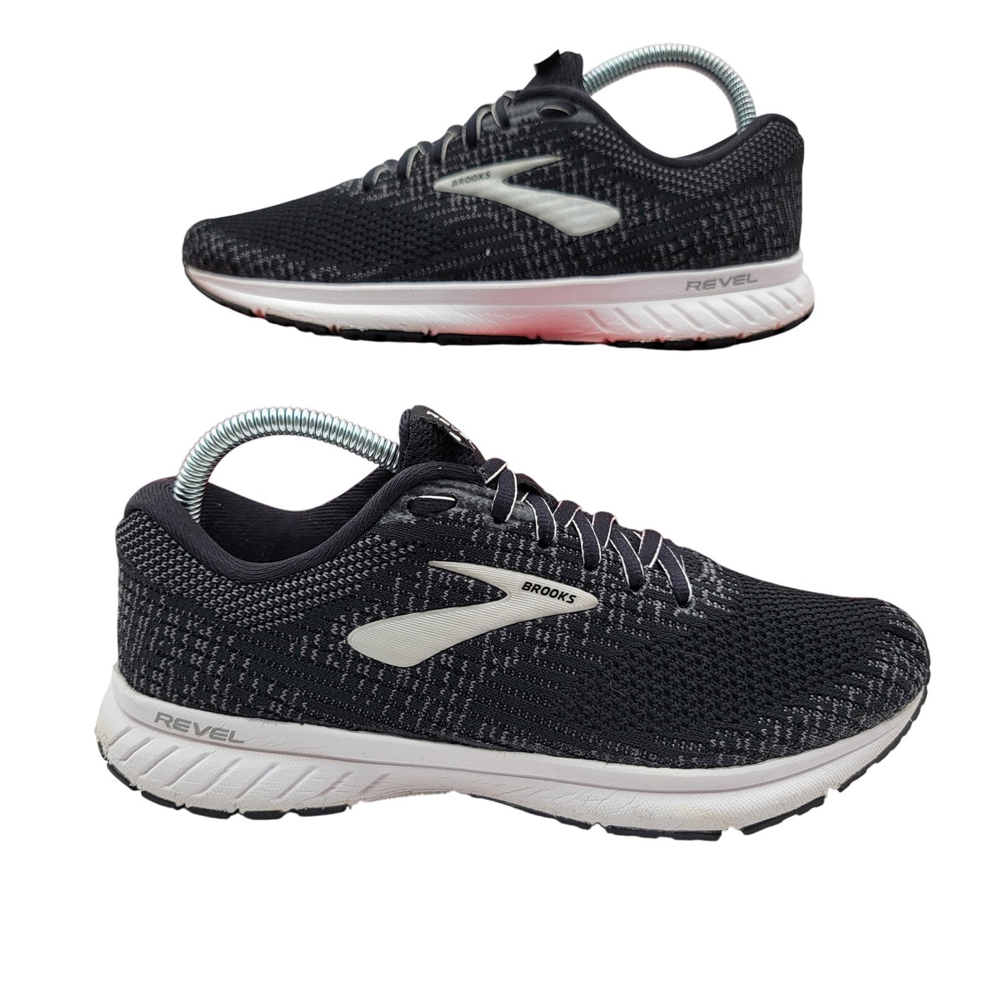 Brooks Revel 3 Womens 8.5 Running Shoe Black White Used *HEEL DAMAGE* 02430
