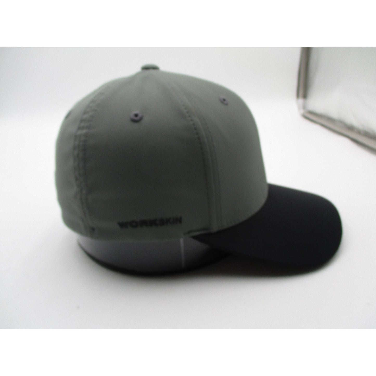 Milwaukee Hat Cap Baseball Fitted Mens Medium Gray Black Workskin Flexfit