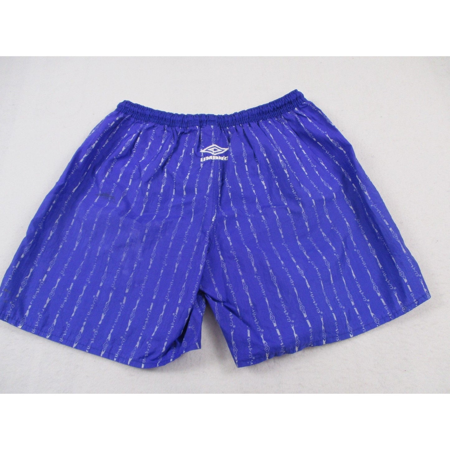 Vintage Umbro Shorts Mens Large Blue Striped Nylon Soccer Running Athletic 1729