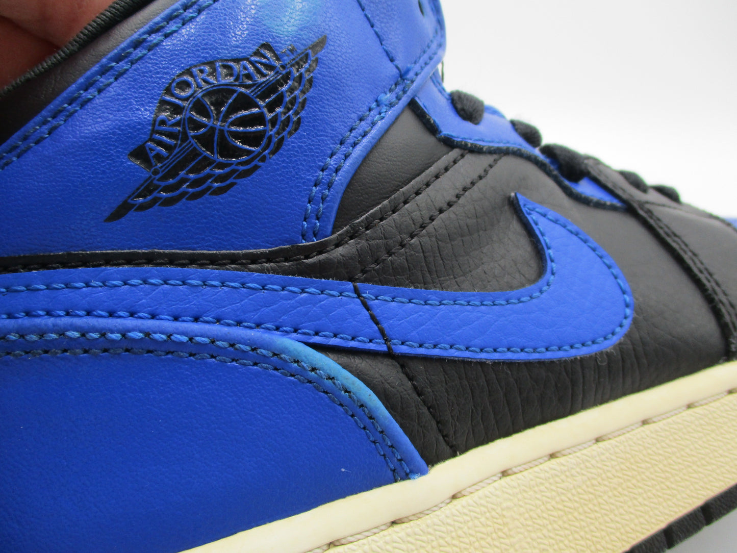 Air Jordan 1 Mid Hyper Royal GS 5Y Womens 6.5 Preowned 554725-07711