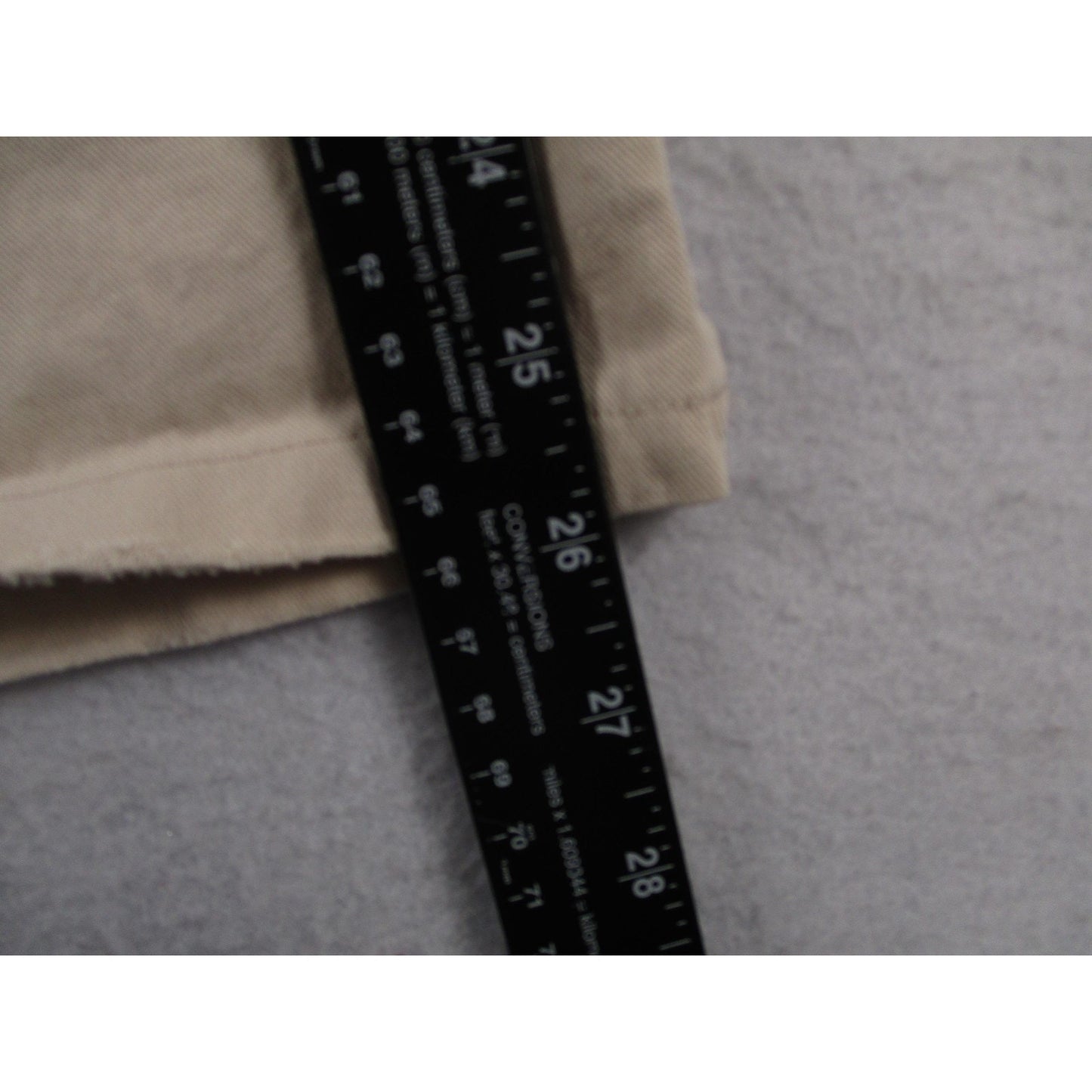 Hard Goods Sample Shorts Men Medium Beige Skull Crossbones Graffiti Chino Canvas NWT