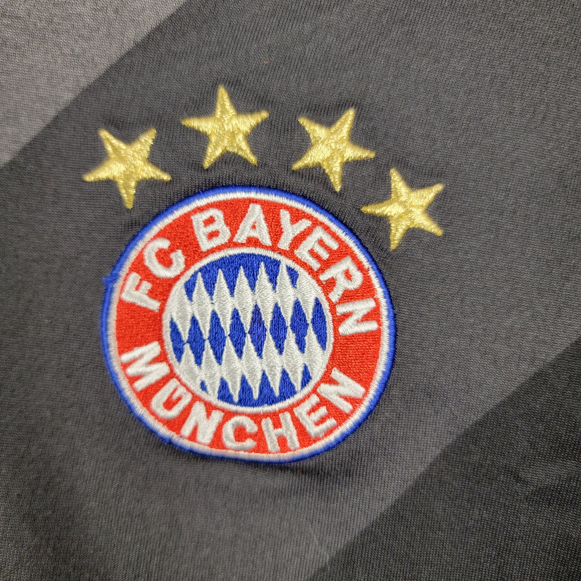 Adidas FC Bayern Munchen Jersey Youth L 13-14Y Gray Climacool Soccer Shirt #85