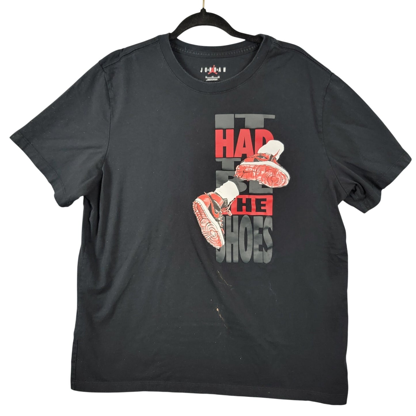 Michael Jordan t-shirt. It had to be the shoes. Black, size XL. Pre-owned. 420