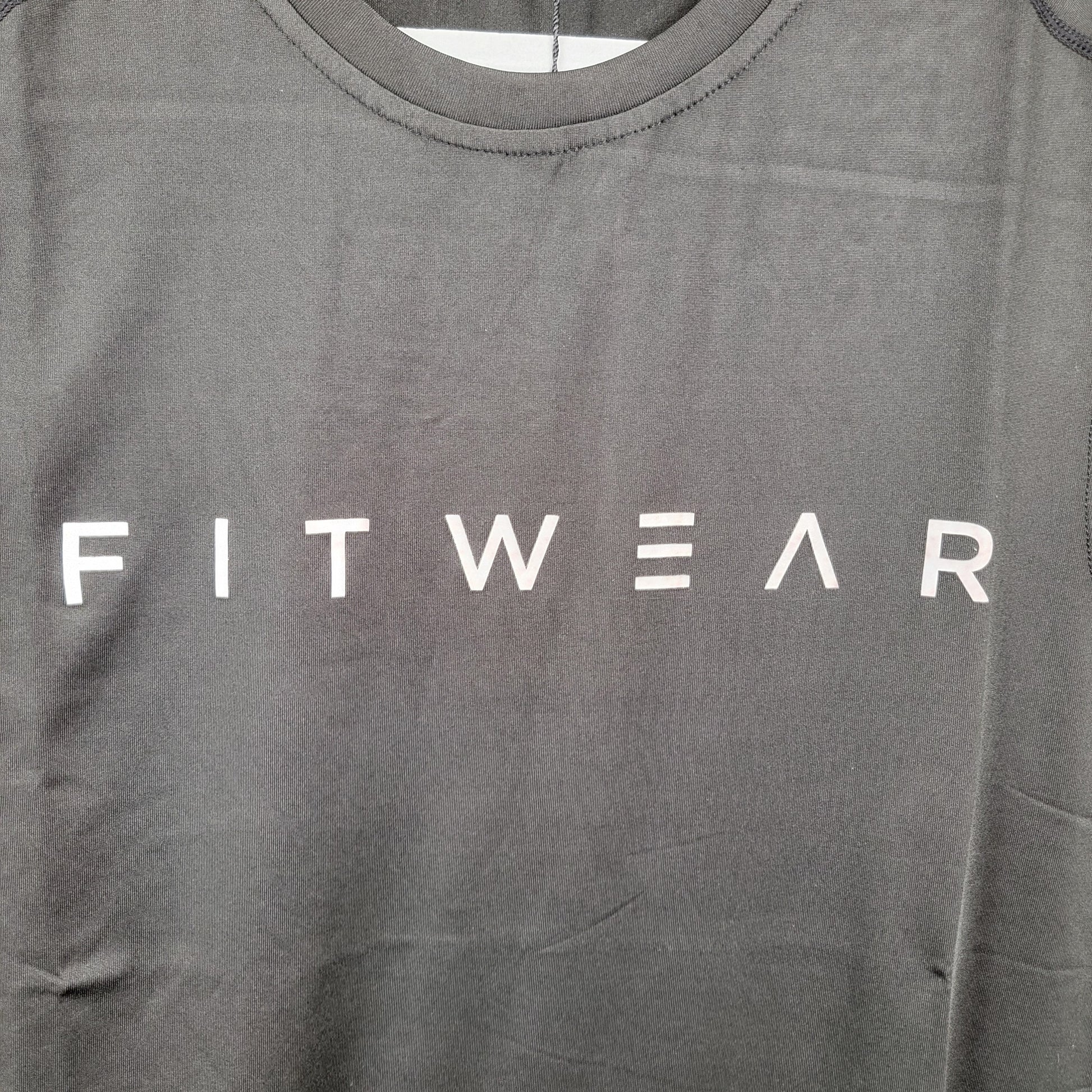 Fitwear Mens Small Black Sleeveless Training Tank Top NWT2