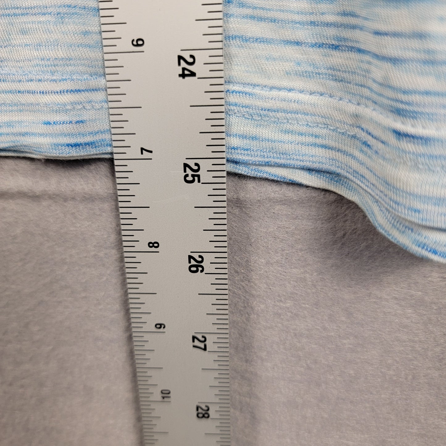 Fitwear Womens M+ Blue White Striped V Neck Short Sleeve Tee NWT5