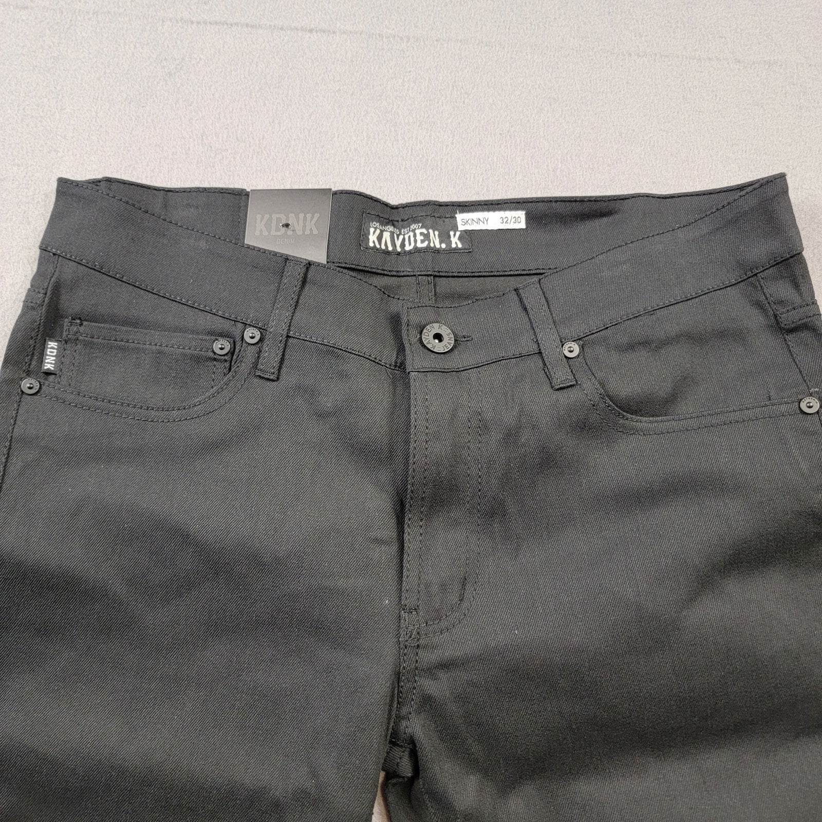 Kayden K Mens Skinny Jeans 32x30 Black Stretch Denim Los Angeles NWT KDNK2
