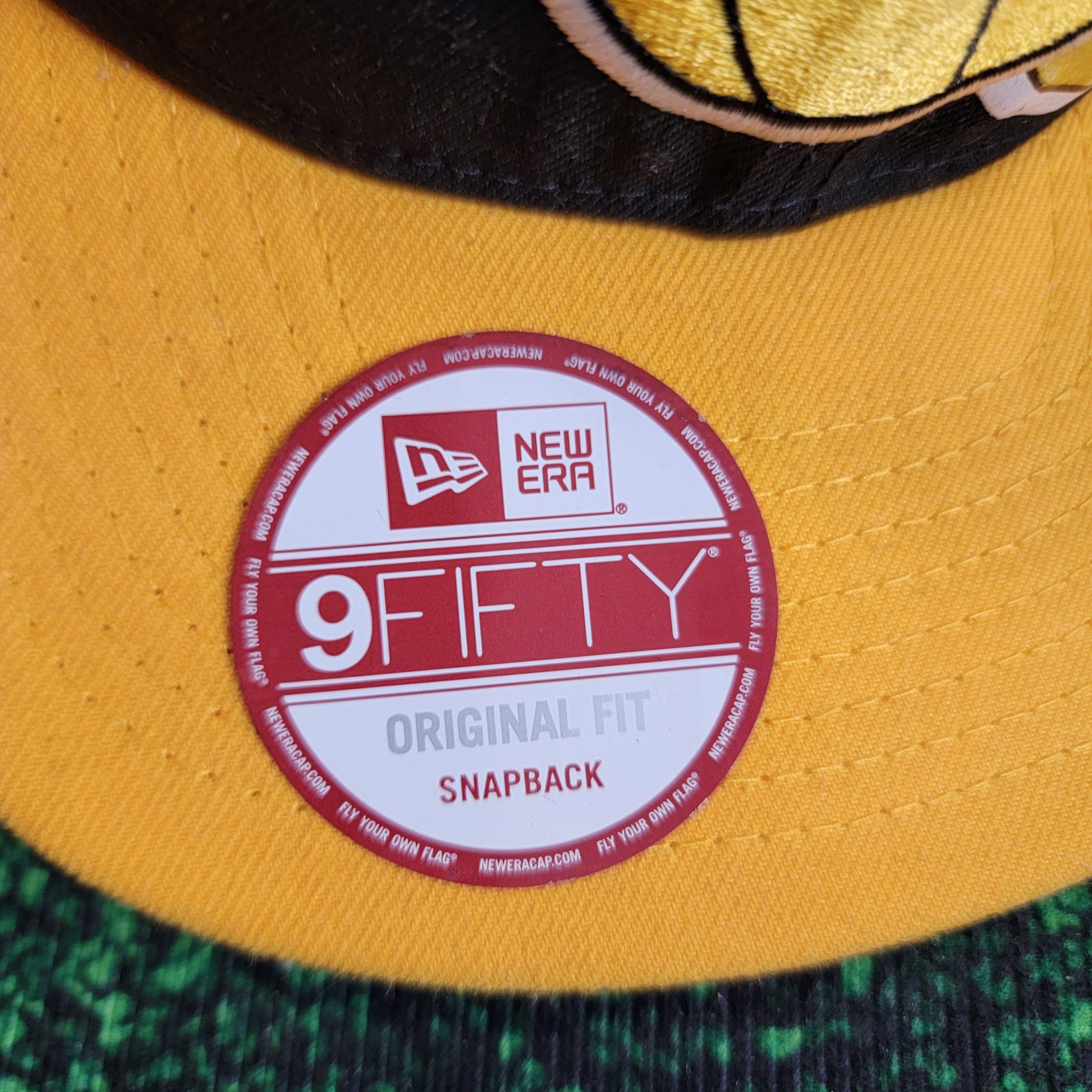 Los Angeles Lakers Black-Gold Snapback Hat by New Era NBA2